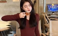 偷窥自拍性综合图区